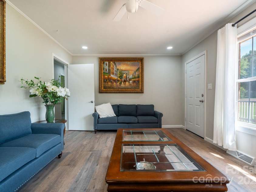 584 Southside Church Road, Lincolnton, NC 28092.  MLS# CAR4279327, YatesRealty ID 3316. 