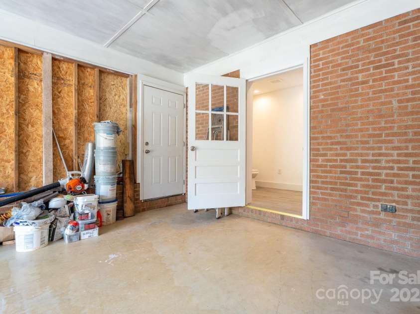 584 Southside Church Road, Lincolnton, NC 28092.  MLS# CAR4279327, YatesRealty ID 3316. 