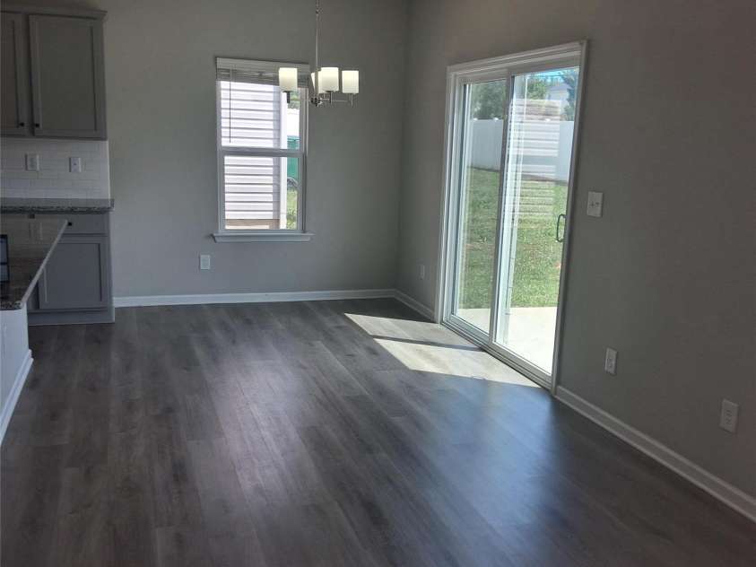 4213 Stoneygreen Lane, Charlotte, NC 28215.  MLS# CAR4428163, YatesRealty ID 33160. 