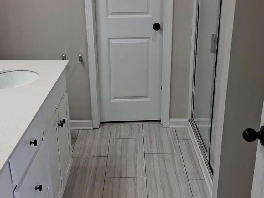 4213 Stoneygreen Lane, Charlotte, NC 28215.  MLS# CAR4428163, YatesRealty ID 33160. 