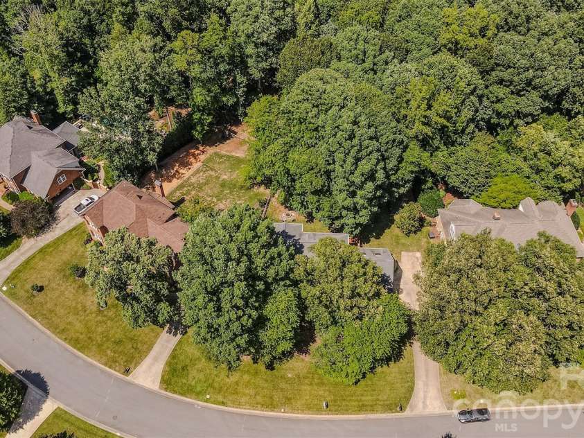 5910 Summerston Place, Charlotte, NC 28277.  MLS# CAR4396014, YatesRealty ID 33161. 
