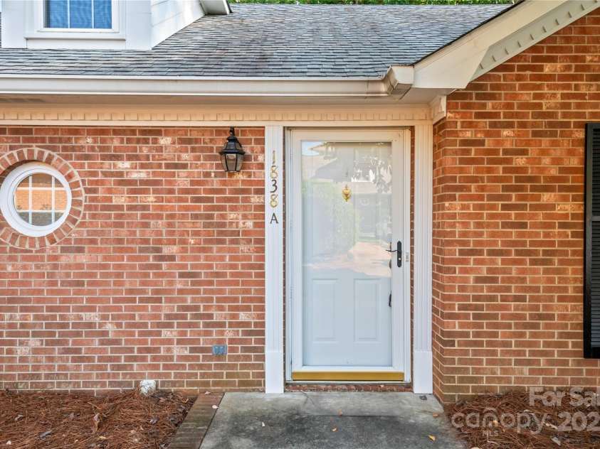 1838 Robinwood Road, Gastonia, NC 28054.  MLS# CAR4294347, YatesRealty ID 33162. 