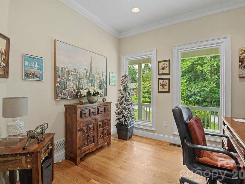 312 Benjamin Way, Hendersonville, NC 28792.  MLS# CAR4396877, YatesRealty ID 33162. 