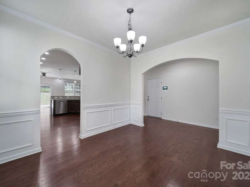 10328 Ebbets Road, Charlotte, NC 28273.  MLS# CAR4278139, YatesRealty ID 33163. Dining Room