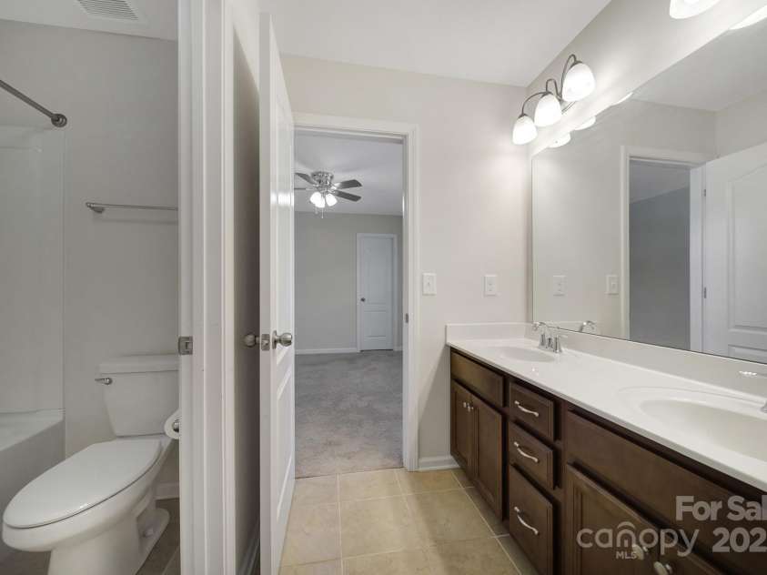 10328 Ebbets Road, Charlotte, NC 28273.  MLS# CAR4278139, YatesRealty ID 33163. Jack and Jill Bathroom