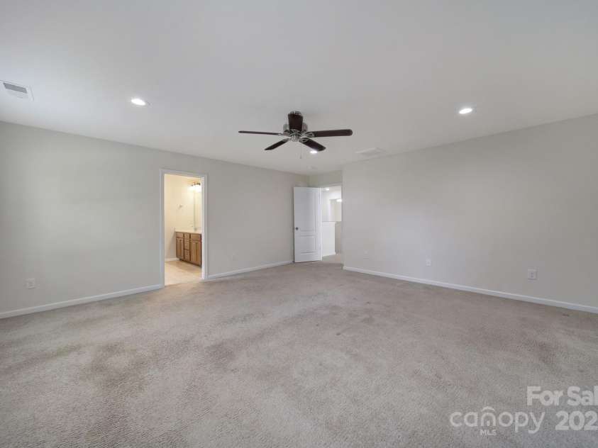 10328 Ebbets Road, Charlotte, NC 28273.  MLS# CAR4278139, YatesRealty ID 33163. Primary Bedroom
