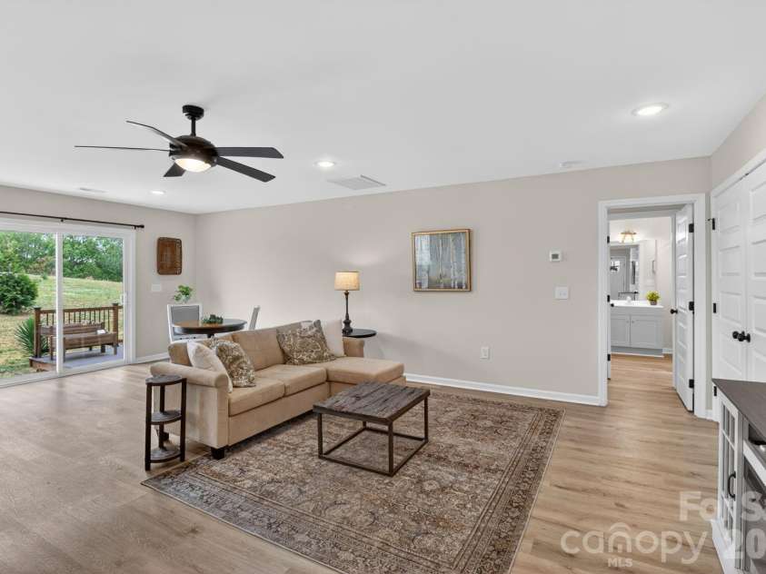 6109 Bunn Simpson Road, Marshville, NC 28103.  MLS# CAR4333051, YatesRealty ID 33164. 