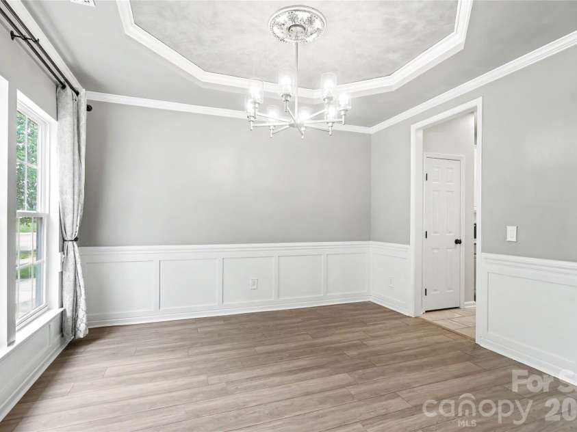 8712 Cool Meadow Drive, Huntersville, NC 28078.  MLS# CAR4394882, YatesRealty ID 33165. 