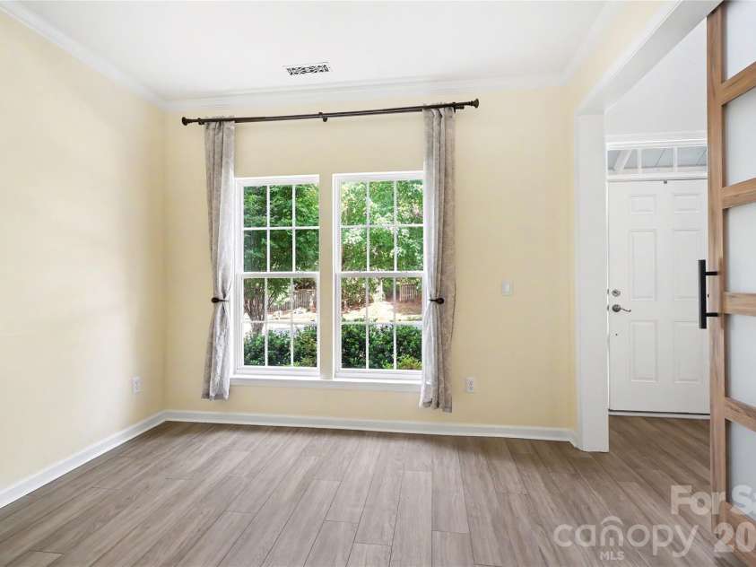 8712 Cool Meadow Drive, Huntersville, NC 28078.  MLS# CAR4394882, YatesRealty ID 33165. 