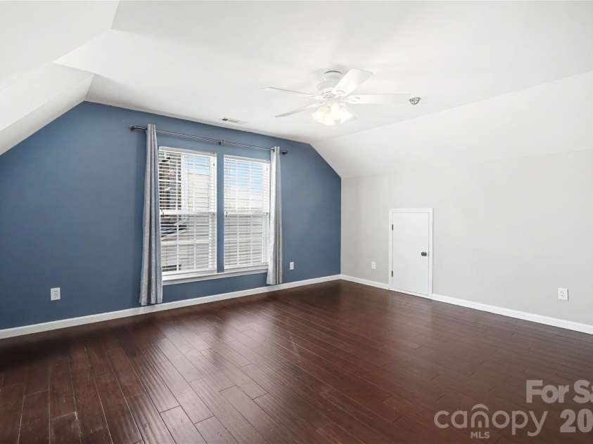 8712 Cool Meadow Drive, Huntersville, NC 28078.  MLS# CAR4394882, YatesRealty ID 33165. 