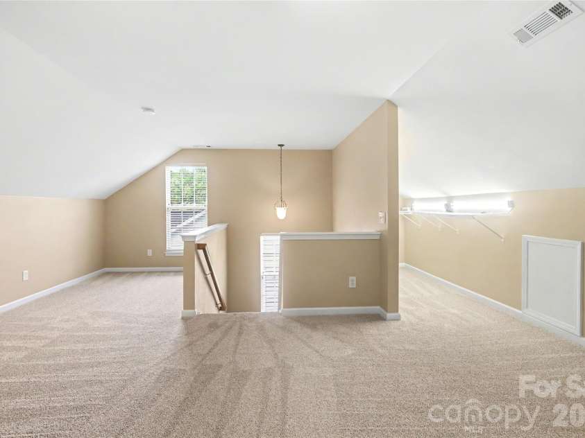 8712 Cool Meadow Drive, Huntersville, NC 28078.  MLS# CAR4394882, YatesRealty ID 33165. 