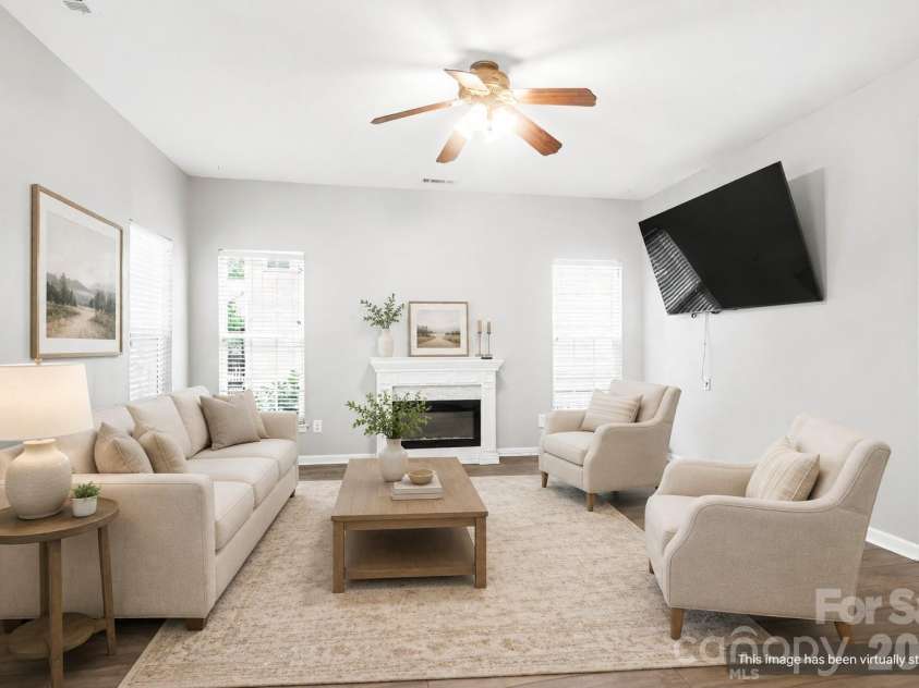 8712 Cool Meadow Drive, Huntersville, NC 28078.  MLS# CAR4394882, YatesRealty ID 33165. 
