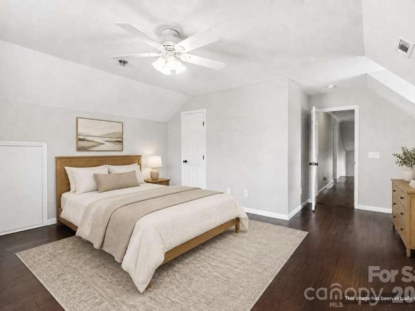 8712 Cool Meadow Drive, Huntersville, NC 28078.  MLS# CAR4394882, YatesRealty ID 33165. 
