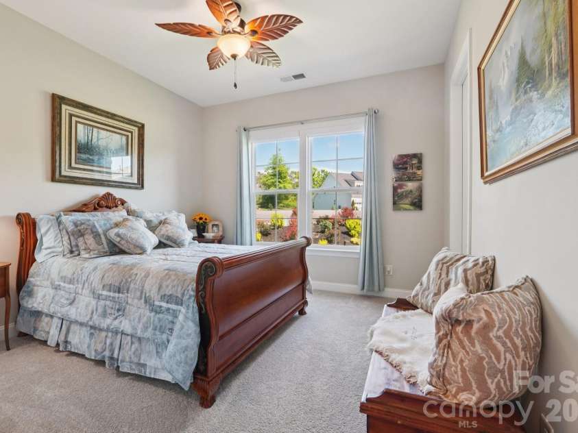 17914 Culross Lane, Charlotte, NC 28278.  MLS# CAR4366954, YatesRealty ID 33166. 2nd bedroom - main level