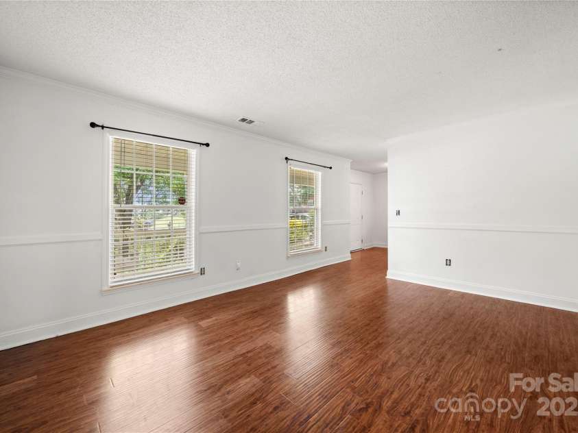 1230 Ridgebury Terrace, Matthews, NC 28105.  MLS# CAR4277606, YatesRealty ID 33167. 