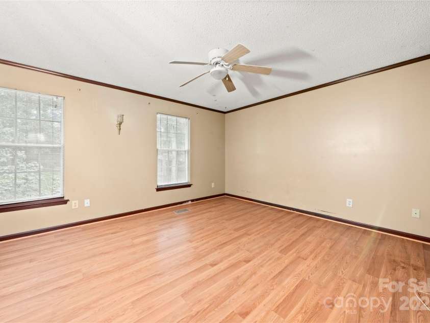 1230 Ridgebury Terrace, Matthews, NC 28105.  MLS# CAR4277606, YatesRealty ID 33167. Primary BR
