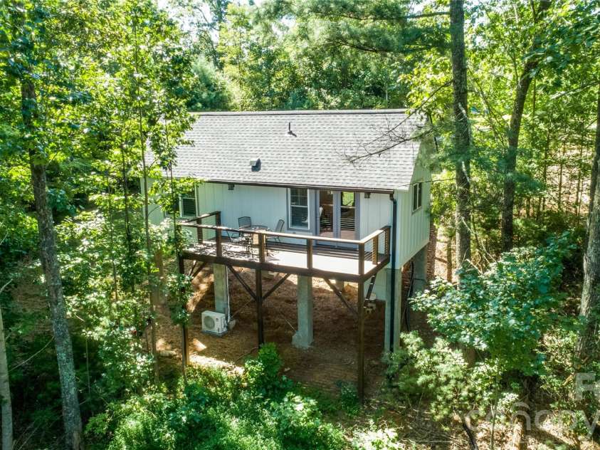 156 Ellerslie Acre None, Hendersonville, NC 28739.  MLS# CAR4366914, YatesRealty ID 33169. 