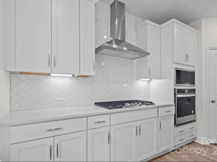 230 Boxelder Road, Clover, SC 29710.  MLS# CAR4283750, YatesRealty ID 33170. 