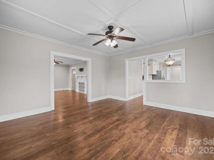 318 5th Street, Albemarle, NC 28001.  MLS# CAR4289630, YatesRealty ID 33171. 