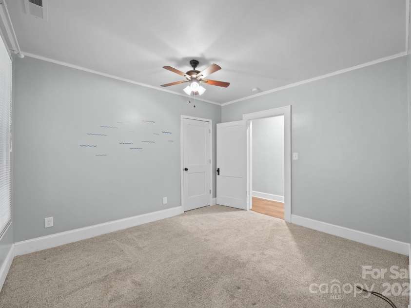 318 5th Street, Albemarle, NC 28001.  MLS# CAR4289630, YatesRealty ID 33171. 