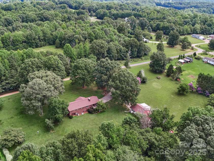 150 Scroggs Cemetery Road, Statesville, NC 28677.  MLS# CAR4285710, YatesRealty ID 33172. 3.34 Acres