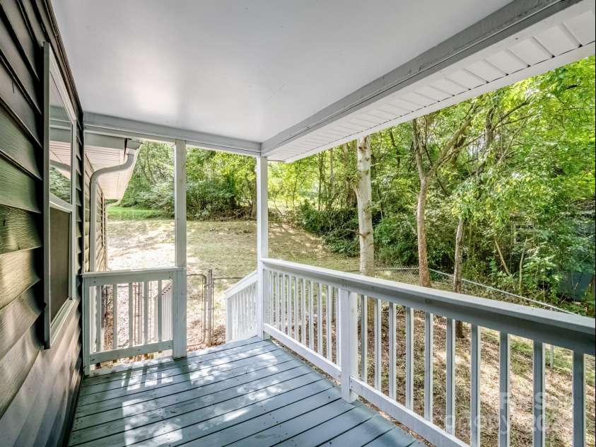 195 Stone Avenue, Concord, NC 28027.  MLS# CAR4291205, YatesRealty ID 33173. Back Porch