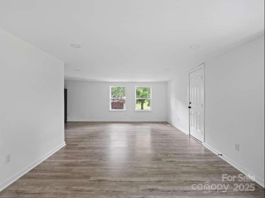 195 Stone Avenue, Concord, NC 28027.  MLS# CAR4291205, YatesRealty ID 33173. Open Concept Living Area