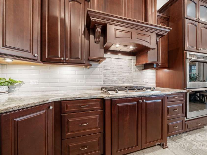 650 Top Ridge Lane, Clover, SC 29710.  MLS# CAR4280257, YatesRealty ID 33174. 