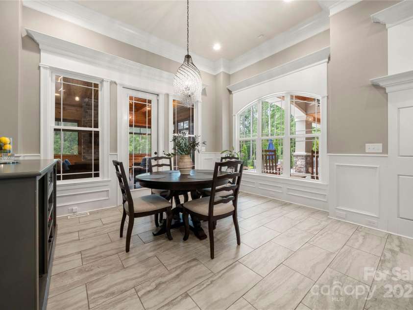 650 Top Ridge Lane, Clover, SC 29710.  MLS# CAR4280257, YatesRealty ID 33174. 