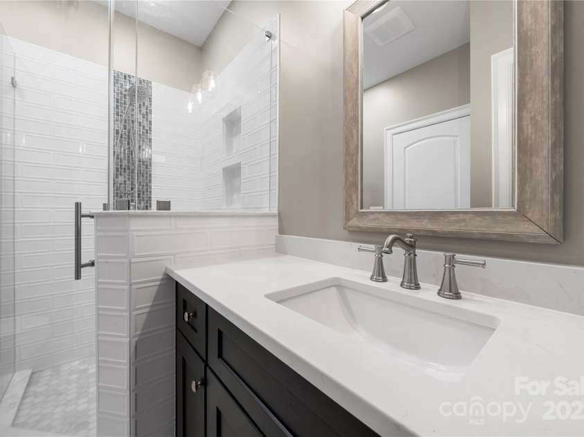 650 Top Ridge Lane, Clover, SC 29710.  MLS# CAR4280257, YatesRealty ID 33174. 