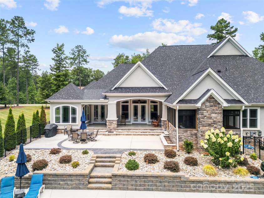 650 Top Ridge Lane, Clover, SC 29710.  MLS# CAR4280257, YatesRealty ID 33174. 