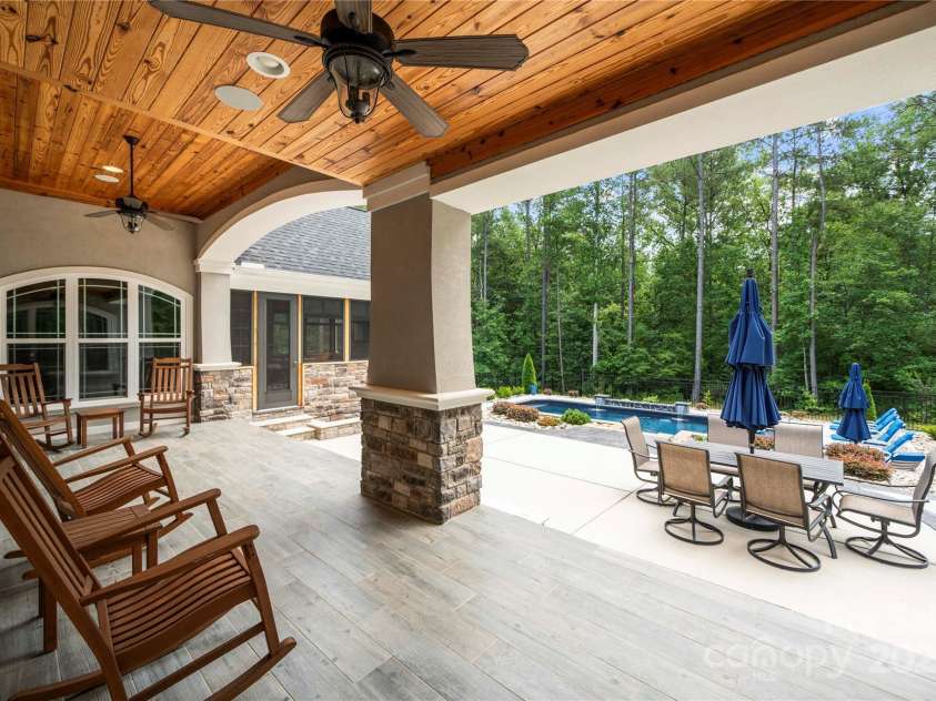 650 Top Ridge Lane, Clover, SC 29710.  MLS# CAR4280257, YatesRealty ID 33174. 