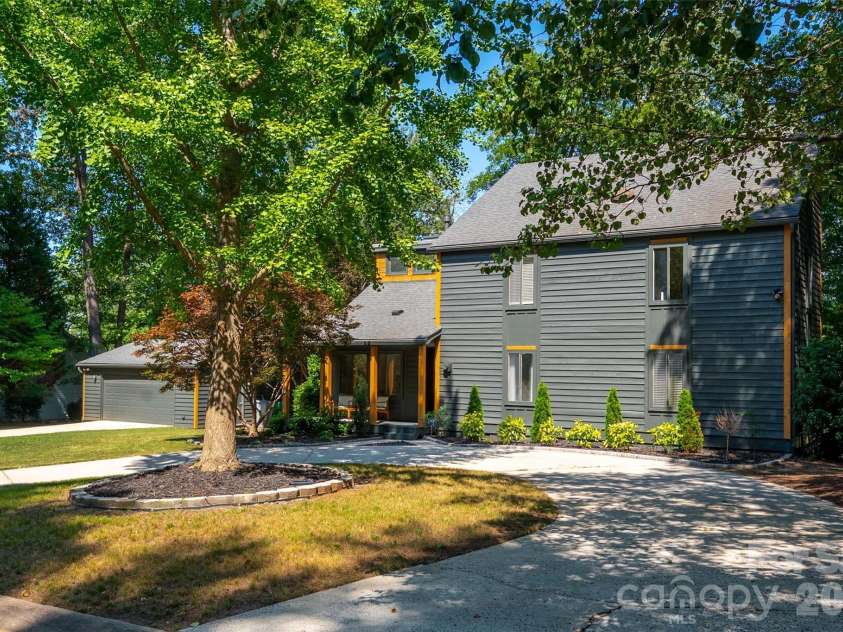 7917 Serendipity Lane, Charlotte, NC 28277.  MLS# CAR4389699, YatesRealty ID 33175. 