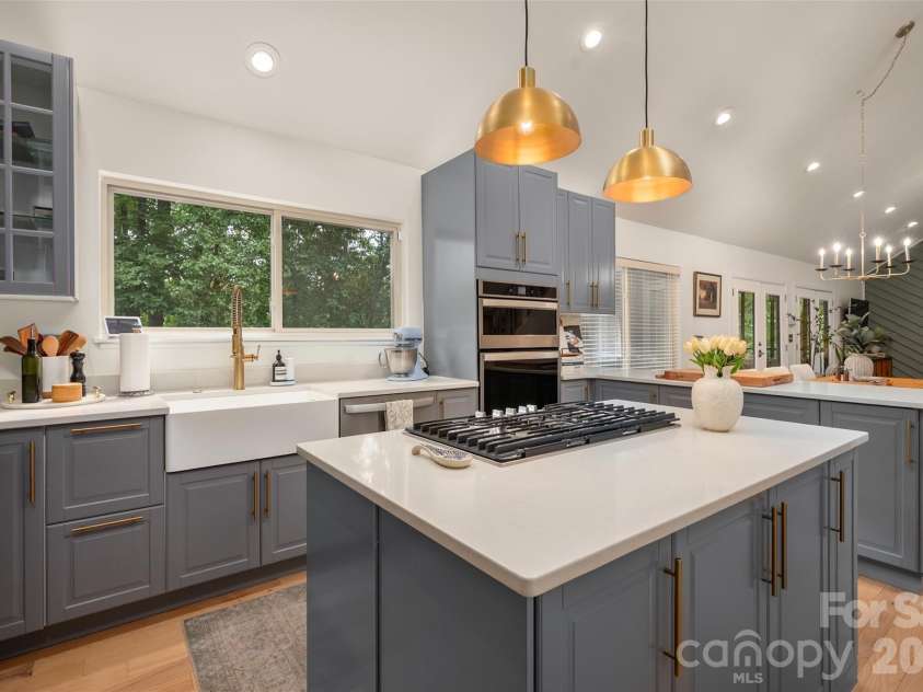 7917 Serendipity Lane, Charlotte, NC 28277.  MLS# CAR4389699, YatesRealty ID 33175. 