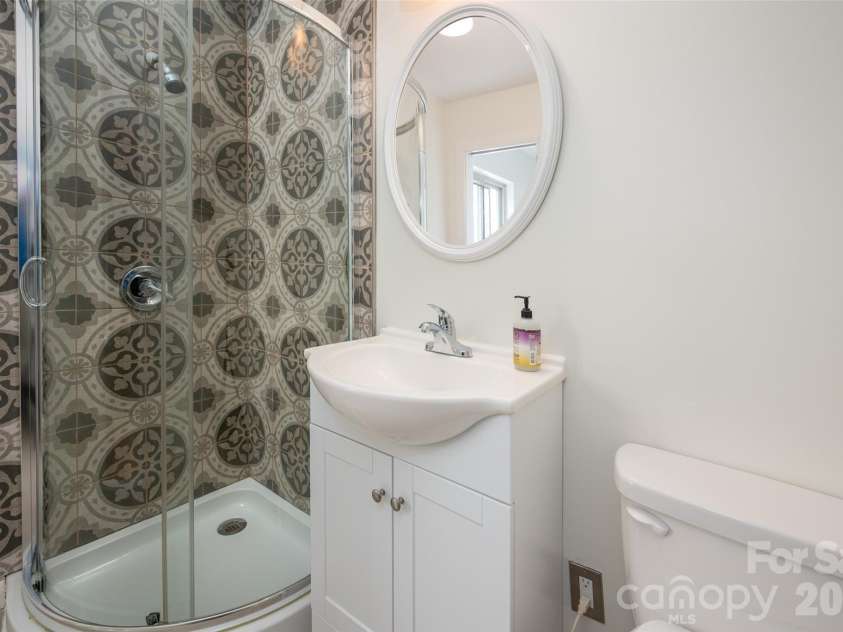 7917 Serendipity Lane, Charlotte, NC 28277.  MLS# CAR4389699, YatesRealty ID 33175. 