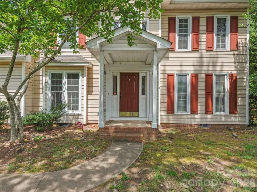 14437 Raynham Drive, Charlotte, NC 28262.  MLS# CAR4398185, YatesRealty ID 33176. 