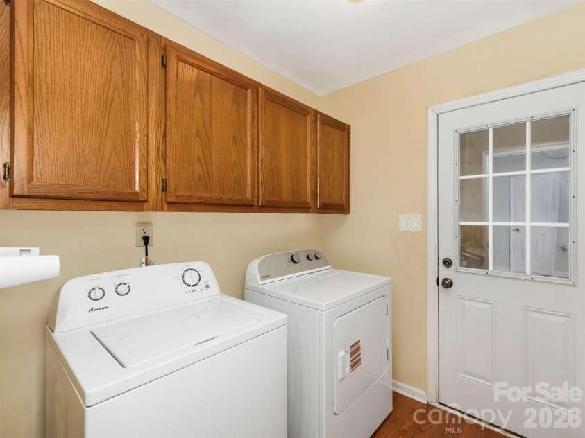 14437 Raynham Drive, Charlotte, NC 28262.  MLS# CAR4398185, YatesRealty ID 33176. 