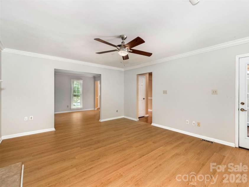 14437 Raynham Drive, Charlotte, NC 28262.  MLS# CAR4398185, YatesRealty ID 33176. 