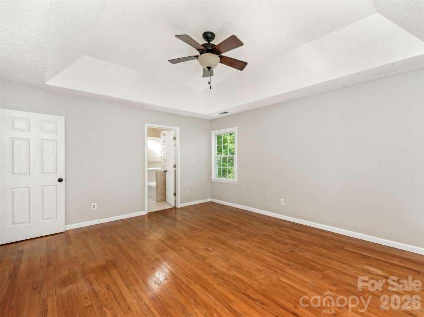 14437 Raynham Drive, Charlotte, NC 28262.  MLS# CAR4398185, YatesRealty ID 33176. 