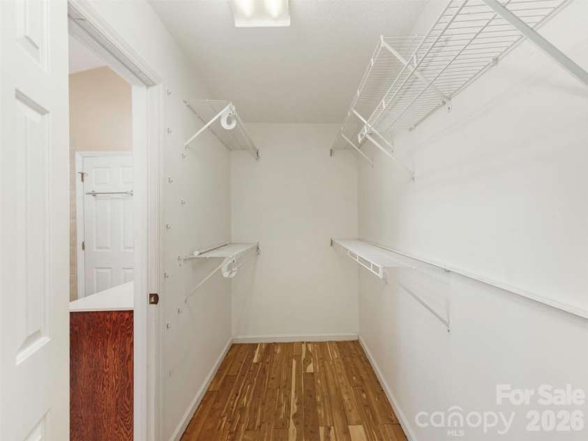 14437 Raynham Drive, Charlotte, NC 28262.  MLS# CAR4398185, YatesRealty ID 33176. 