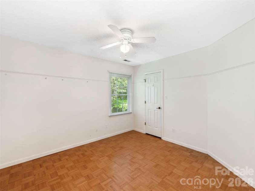 14437 Raynham Drive, Charlotte, NC 28262.  MLS# CAR4398185, YatesRealty ID 33176. 