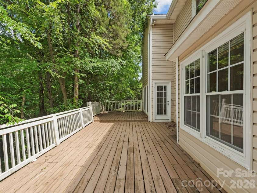 14437 Raynham Drive, Charlotte, NC 28262.  MLS# CAR4398185, YatesRealty ID 33176. 