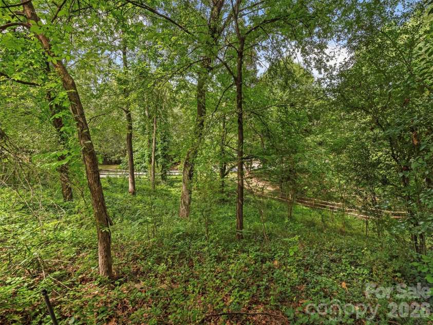 14437 Raynham Drive, Charlotte, NC 28262.  MLS# CAR4398185, YatesRealty ID 33176. 