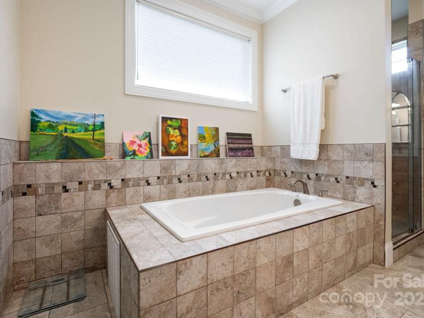 33 Penley Park Drive, Weaverville, NC 28787.  MLS# CAR4286490, YatesRealty ID 33176. 