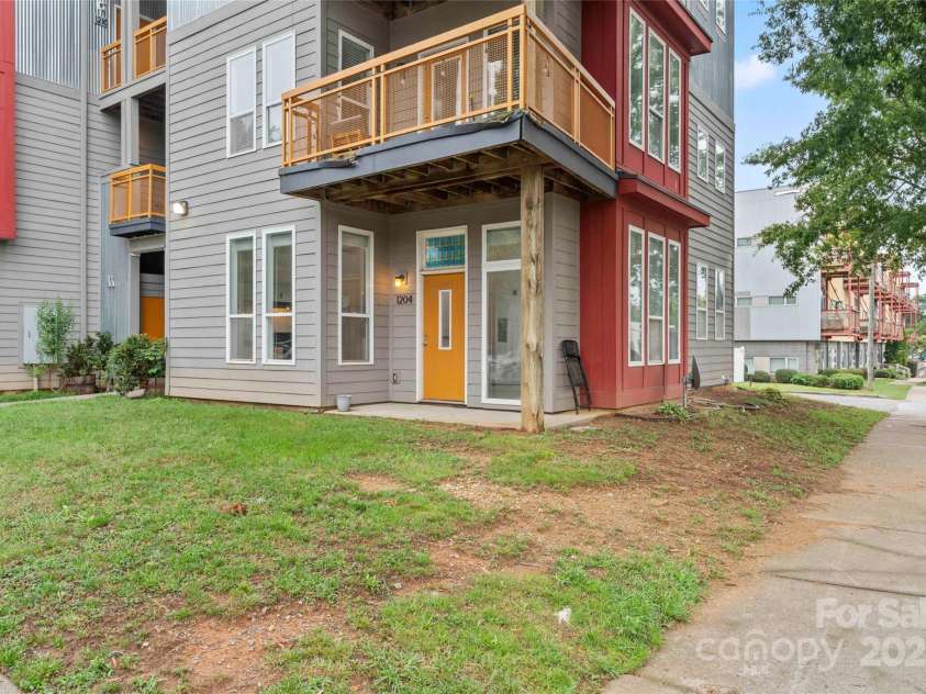 1204 Caldwell Street, Charlotte, NC 28206.  MLS# CAR4290307, YatesRealty ID 33177. 