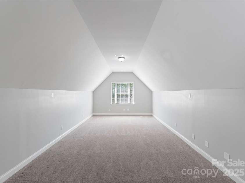 3304 Taviston Drive, Waxhaw, NC 28173.  MLS# CAR4234395, YatesRealty ID 33178. 