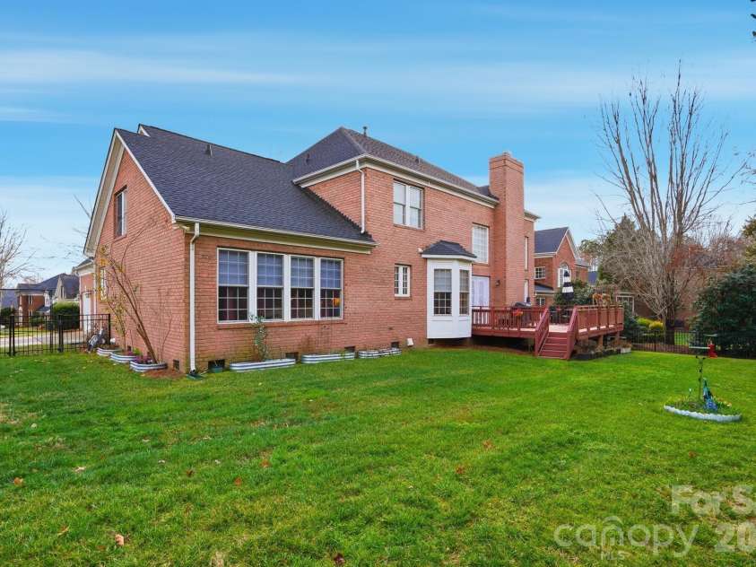 3304 Taviston Drive, Waxhaw, NC 28173.  MLS# CAR4335355, YatesRealty ID 33178. 