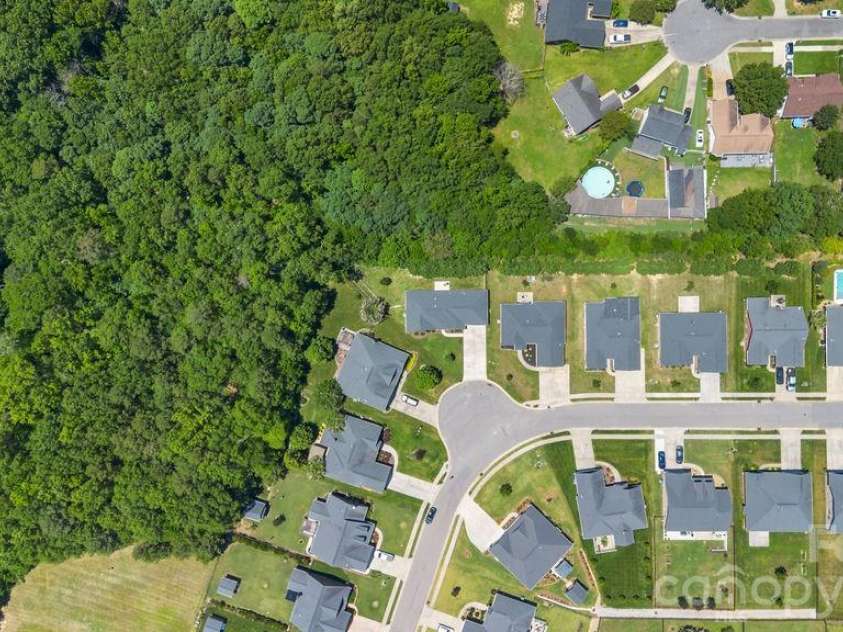 5226 Sustar Drive, Monroe, NC 28110.  MLS# CAR4392806, YatesRealty ID 33178. 