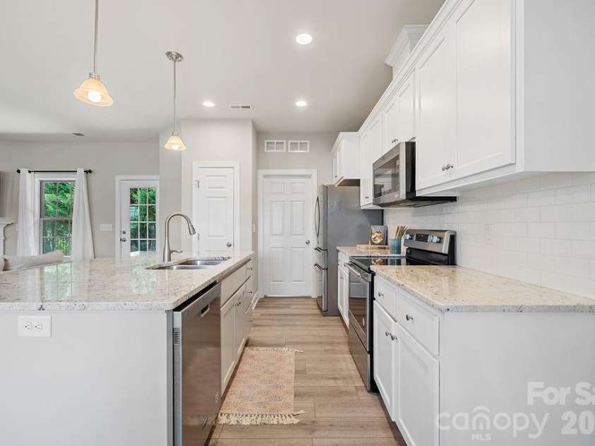 5226 Sustar Drive, Monroe, NC 28110.  MLS# CAR4392806, YatesRealty ID 33178. 