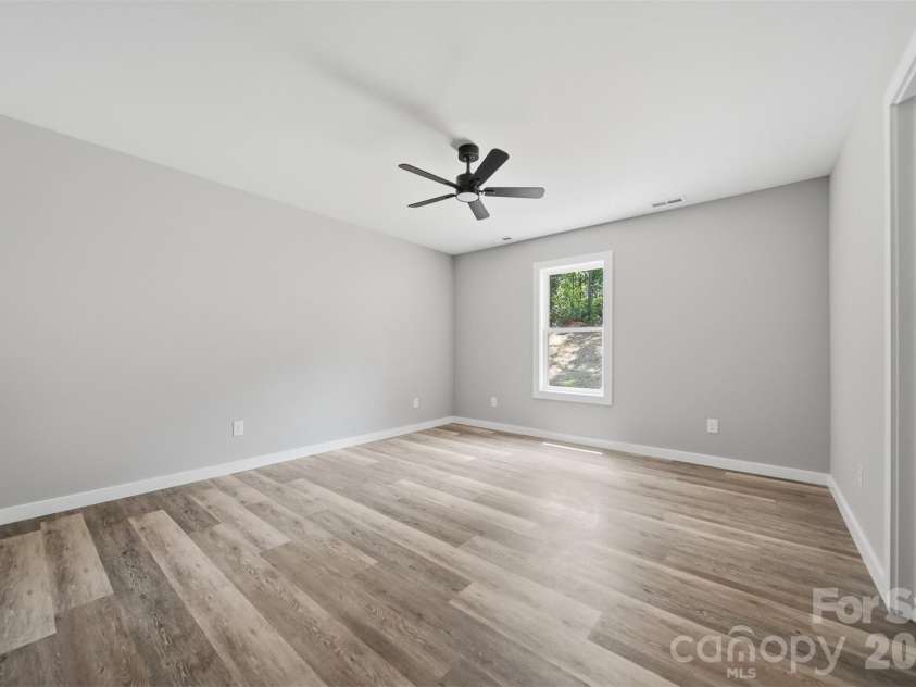 2197 Mclin Court, Conover, NC 28613.  MLS# CAR4397193, YatesRealty ID 33179. 